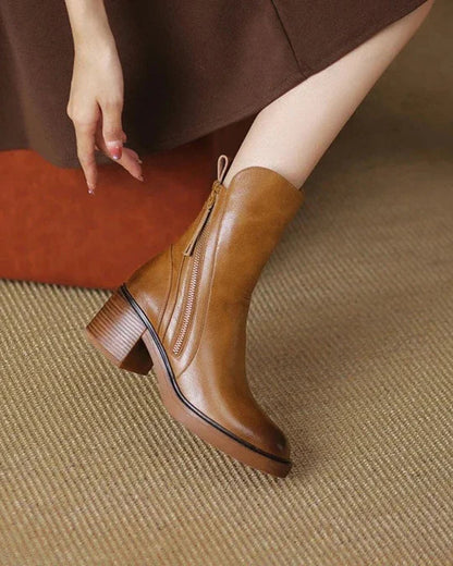 Maison Argent™ | Botte en cuir noire avec un talon confortable, élégante et intemporelle